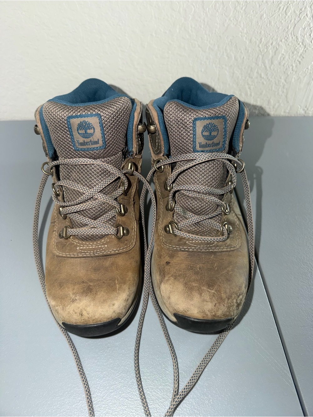 Timberland Brown Leather Men's Hiking Boots with Blue Accents